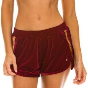 WOMEN'S 5 STRIPE VELVET JOGGER SHORTS - WINE